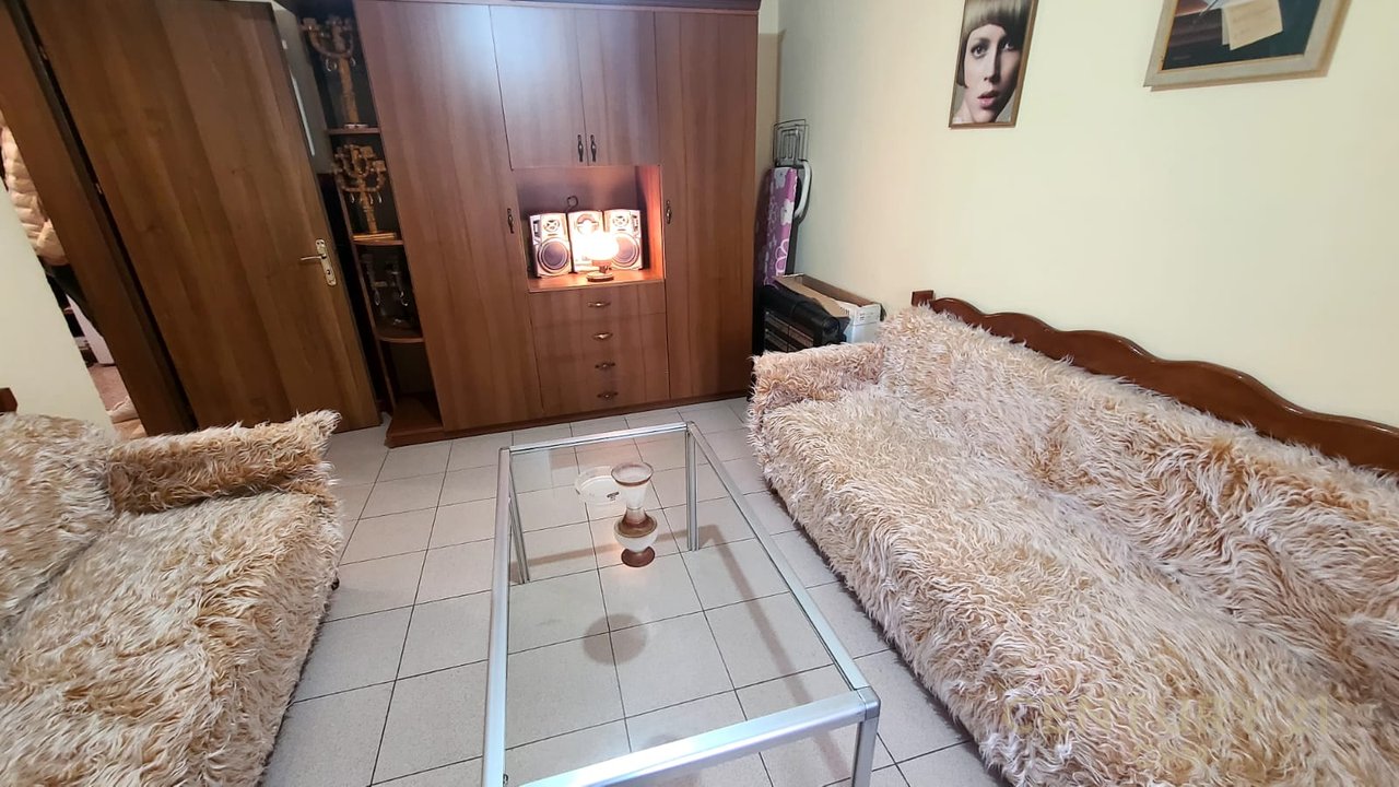 Jepet me qira apartament 2+1 ne Ali Dem 500 Euro