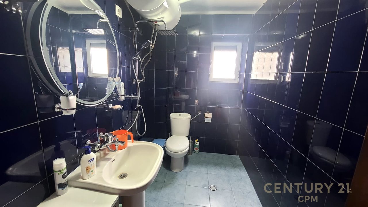 Jepet me qira apartament 2+1 ne Ali Dem 500 Euro