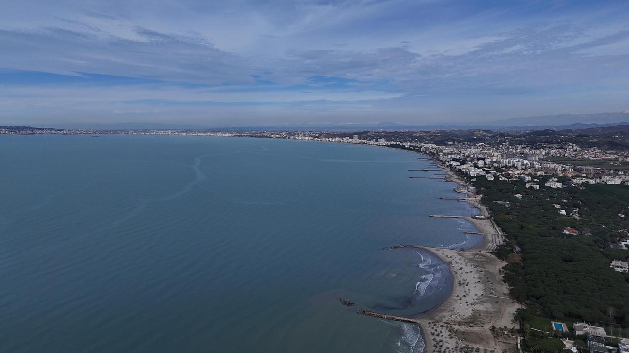 QERRET, SHESIM STUDIO