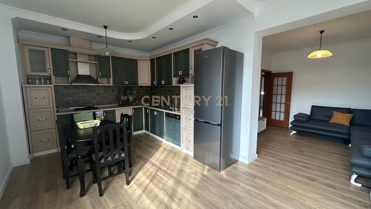 Qira, Apartament 2+1, Sheshi Willson