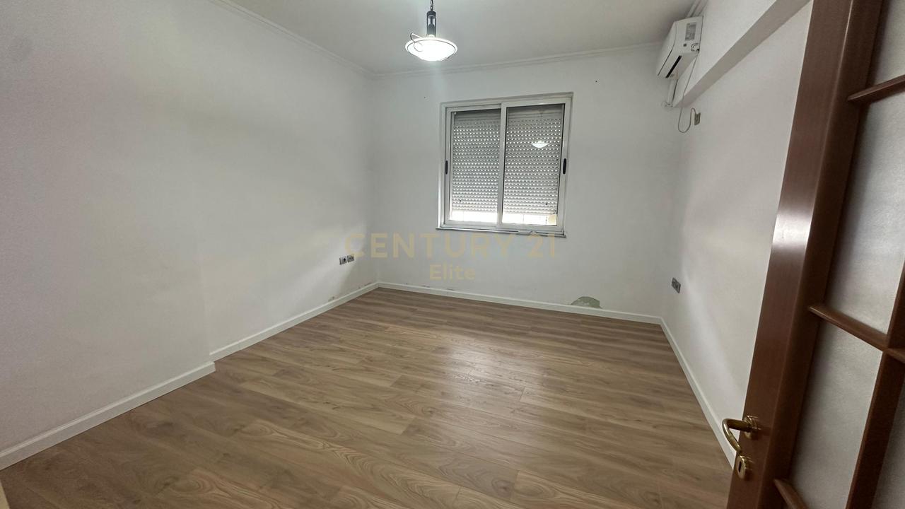 Qira, Apartament 2+1, Sheshi Willson