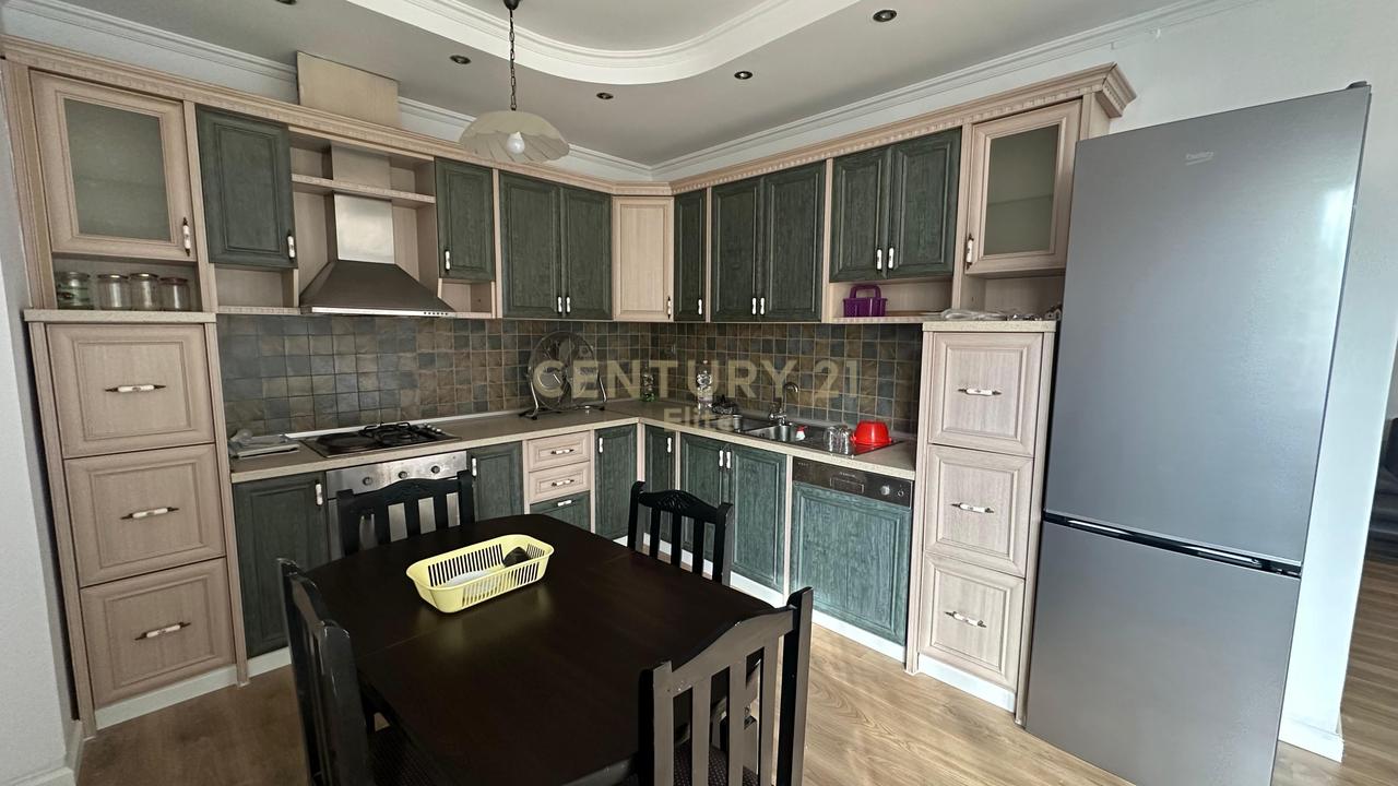 Qira, Apartament 2+1, Sheshi Willson