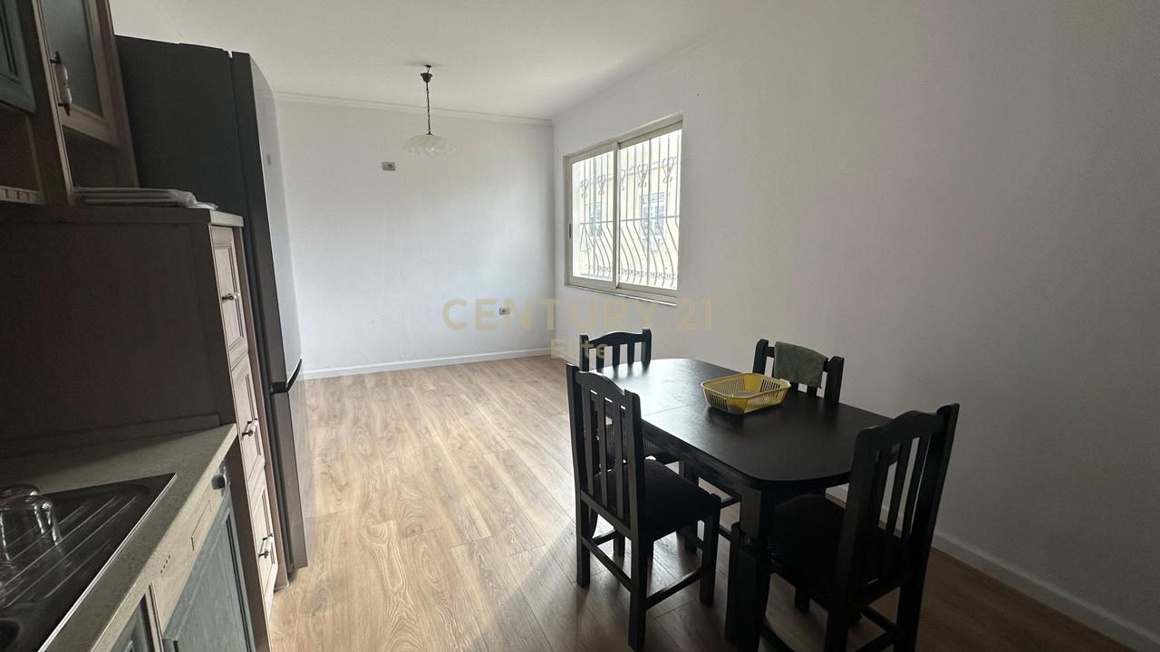 Qira, Apartament 2+1, Sheshi Willson