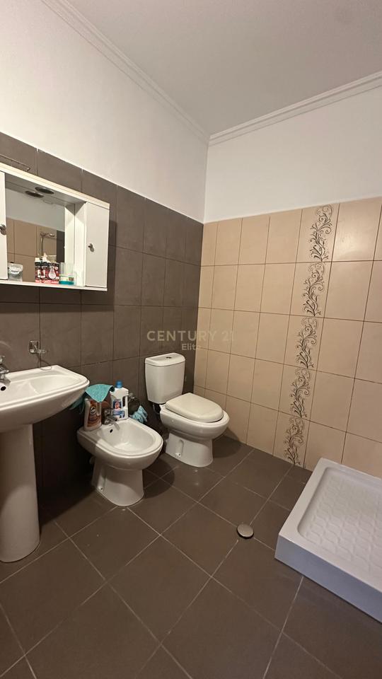 Qira, Apartament 2+1, Sheshi Willson