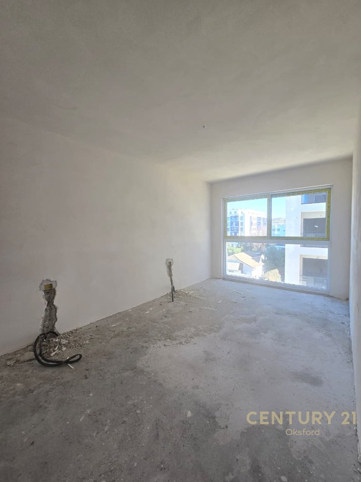 Apartament 1+1 për shitje në Golem, plotësisht i përfunduar dhe gati për sezonin e verës.