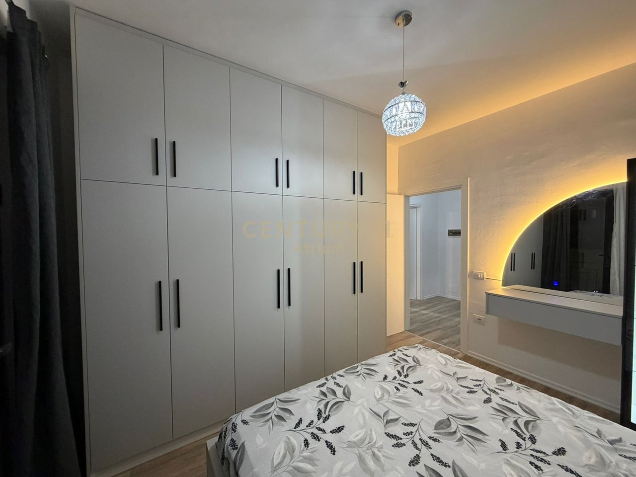 JEPET APARTAMENT 1+1+BALLKON ME QIRA NE ASTIR TEK URBAN GATE !!!