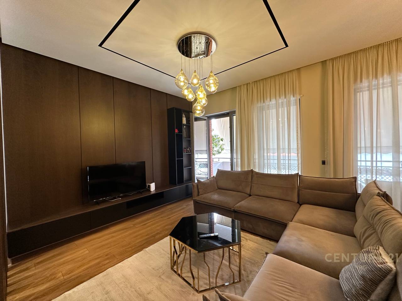 LUXURY APARTMENT 2+1+2 IN THE DELIJORGJI COMPLEX!