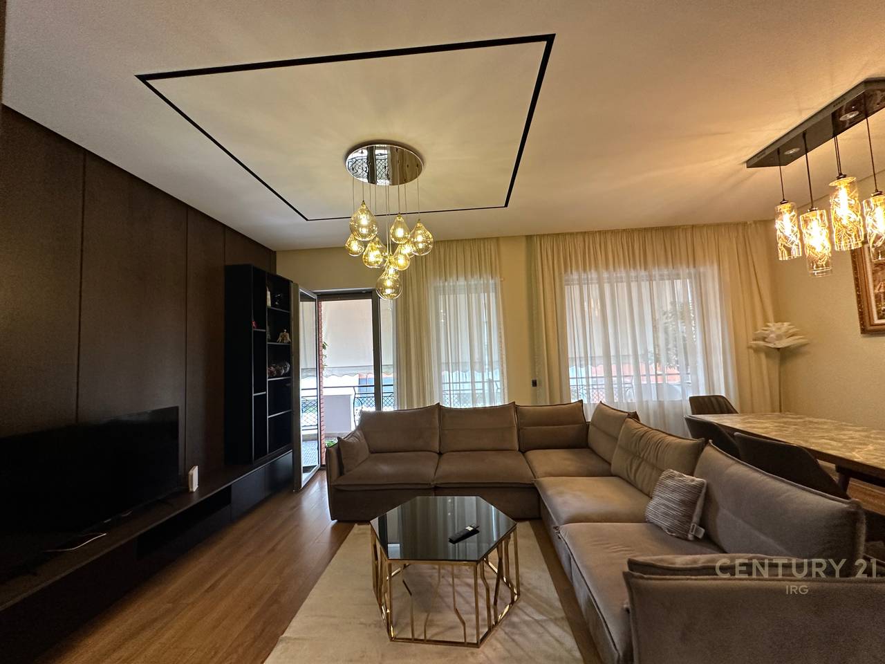 LUXURY APARTMENT 2+1+2 IN THE DELIJORGJI COMPLEX!