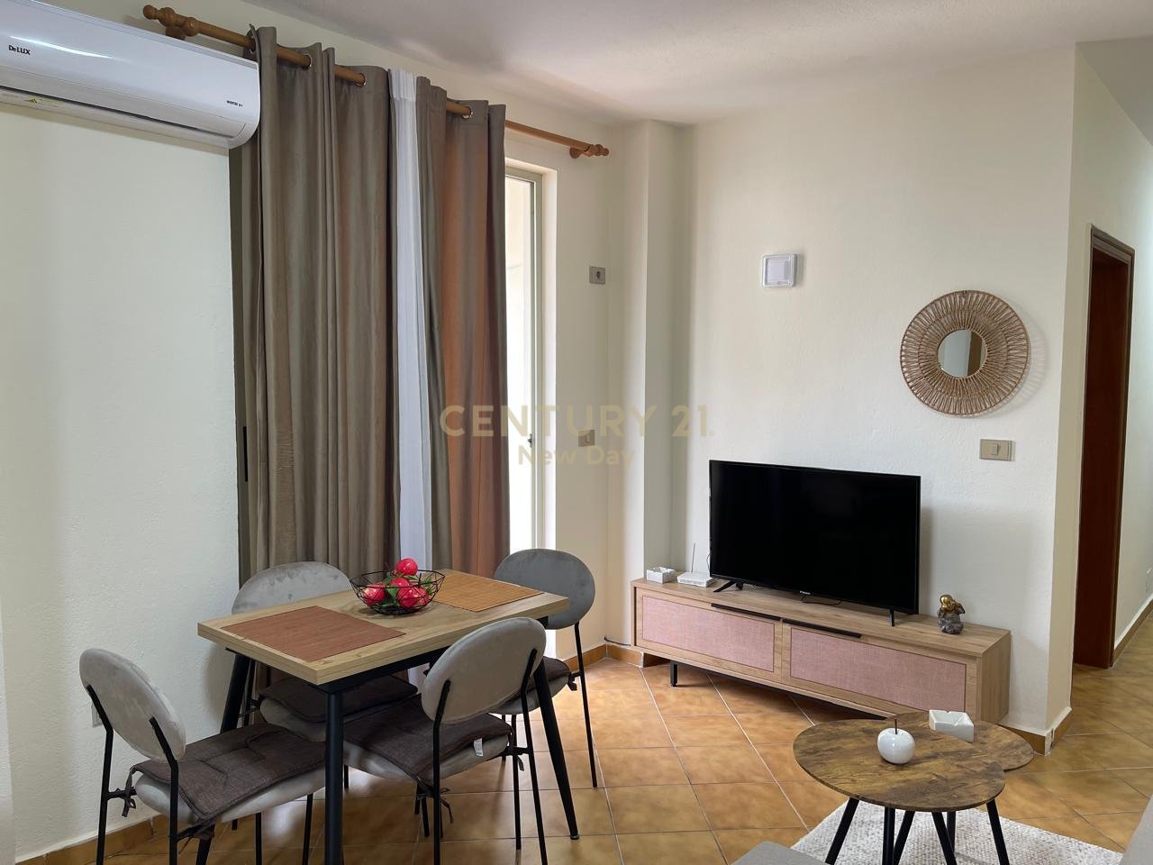 Apartament 1+1 + Garazah  Me Qira te Shkëmbi i Kavajës, Durrës - 320€ | 45 m²