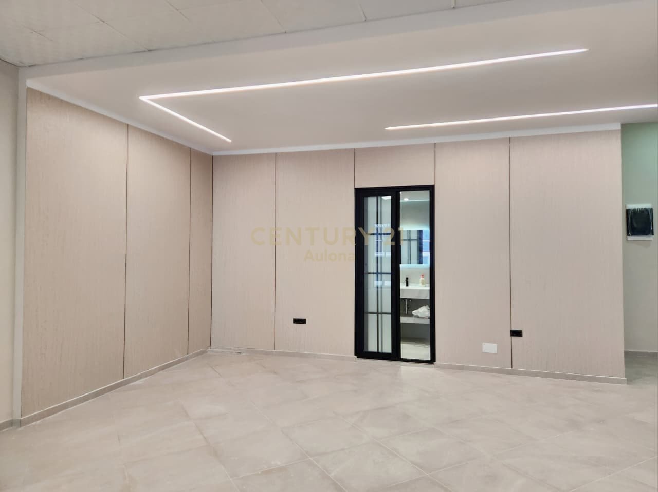 Njësi me Qira pranë Bulevardit Kryesor, Vlorë