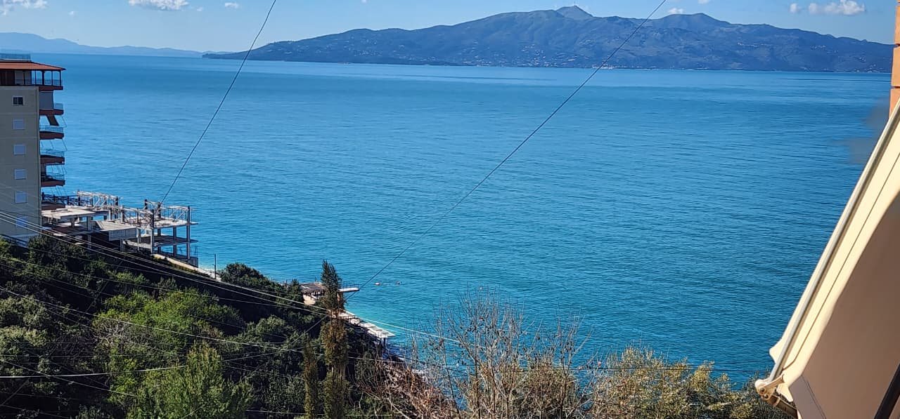 SARANDE, SHESIM APARTAMENT 2+1 ME PAMJE NGA DETI