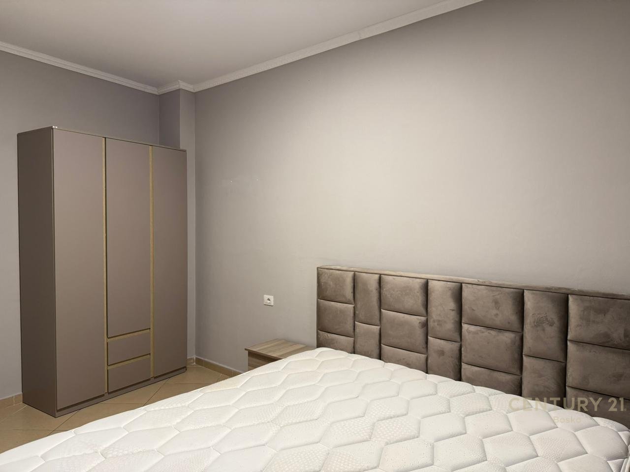 Apartament 2+1 Për Qira në Don Bosco, Tiranë