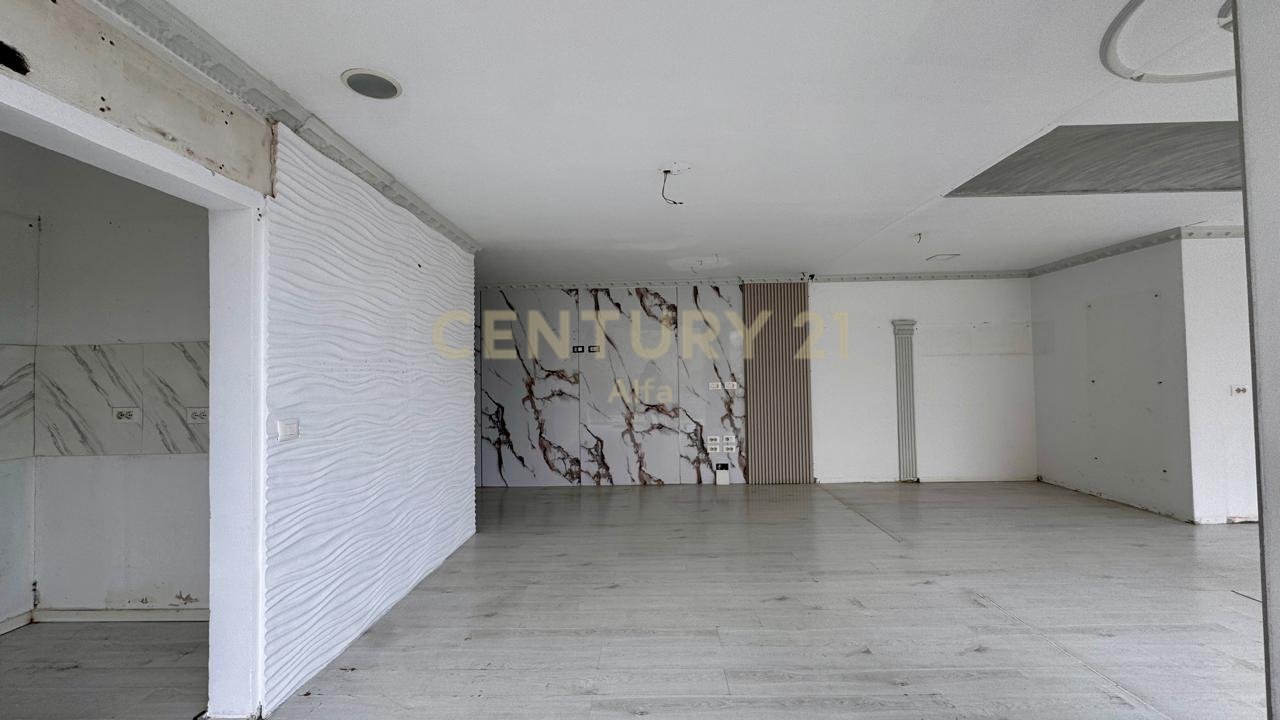 Commercial space for sale by the street near 21 Dhjetori!