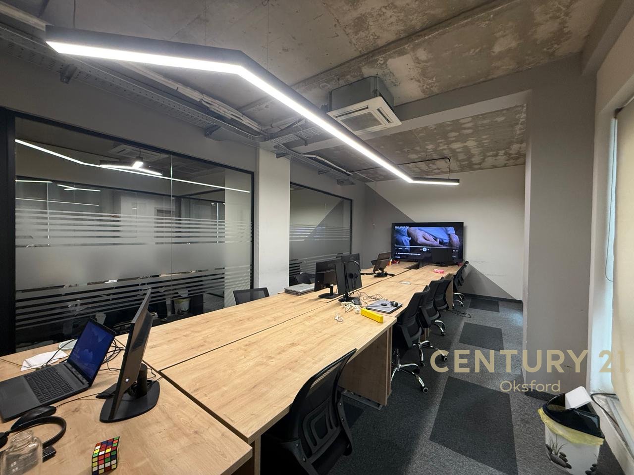 Jepet me qira ambient zyrash, tek Rruges se Kosovareve!