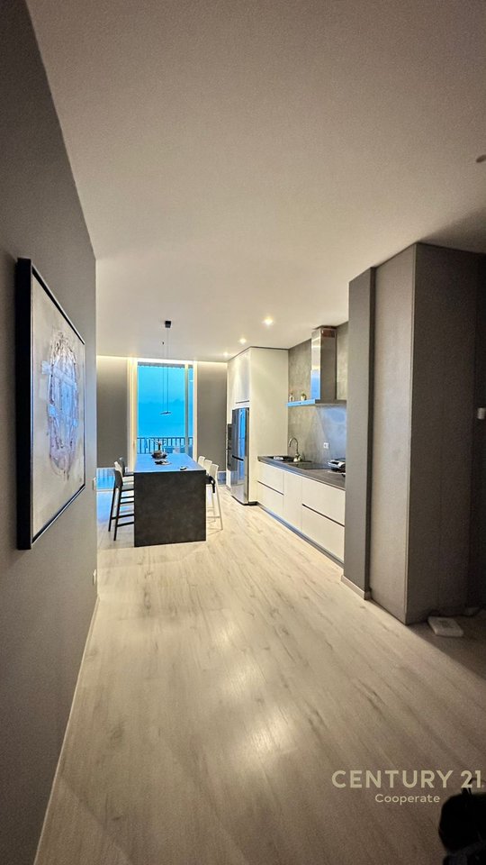 SHESIM APARTAMENT 2+1 ME VERANDE DHE PARKIM NE GREEN COAST 1