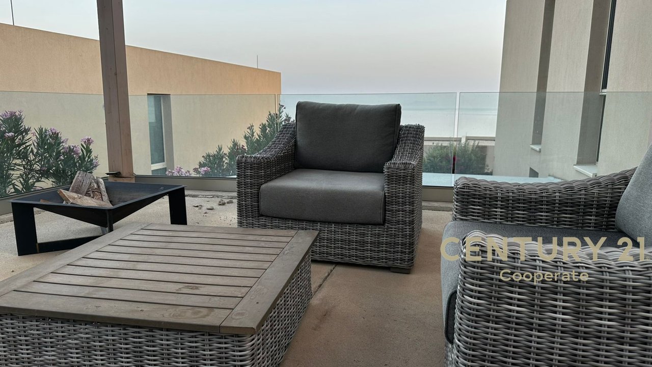 SHESIM APARTAMENT 2+1 ME VERANDE DHE PARKIM NE GREEN COAST 1