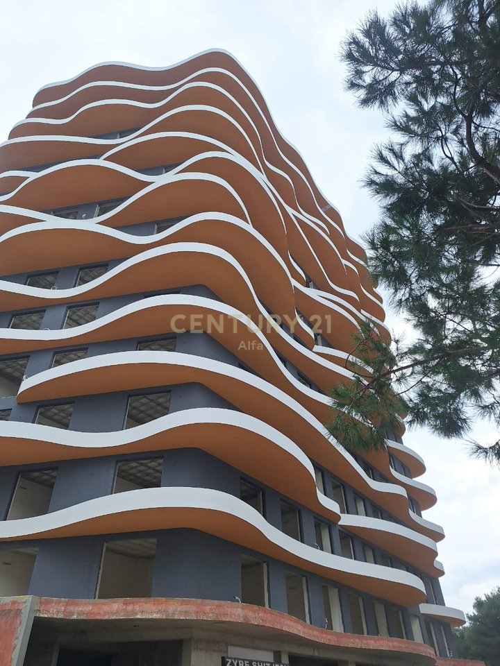 Shitet Apartament 1+1 tek “The Wave” Residence – Rana e Hedhun, Shëngjin