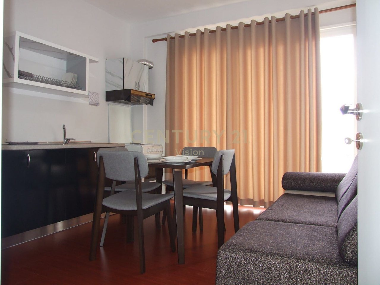 Apartament 1+1 Me Qira në Qendër, Shkodër