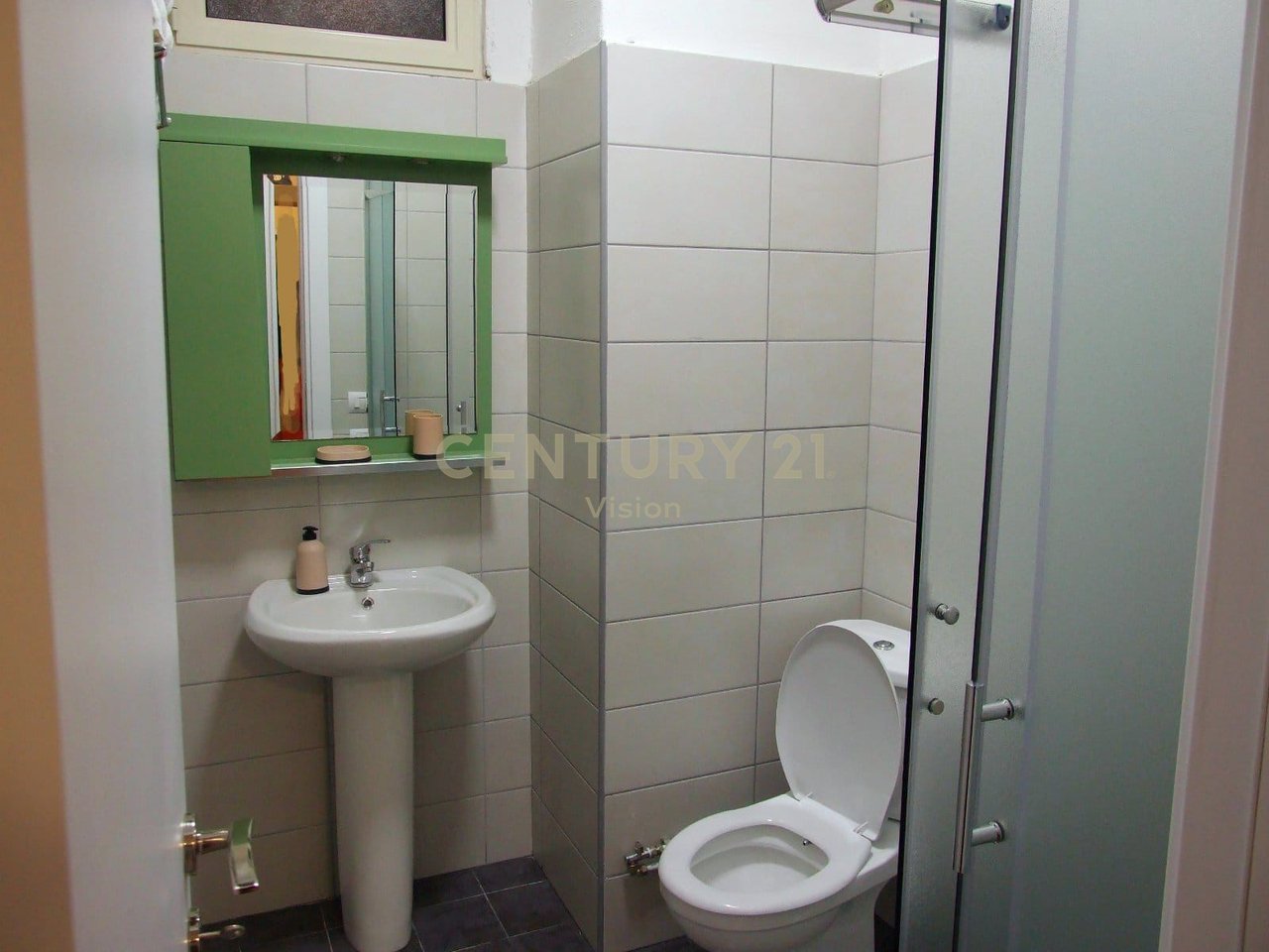 Apartament 1+1 Me Qira në Qendër, Shkodër