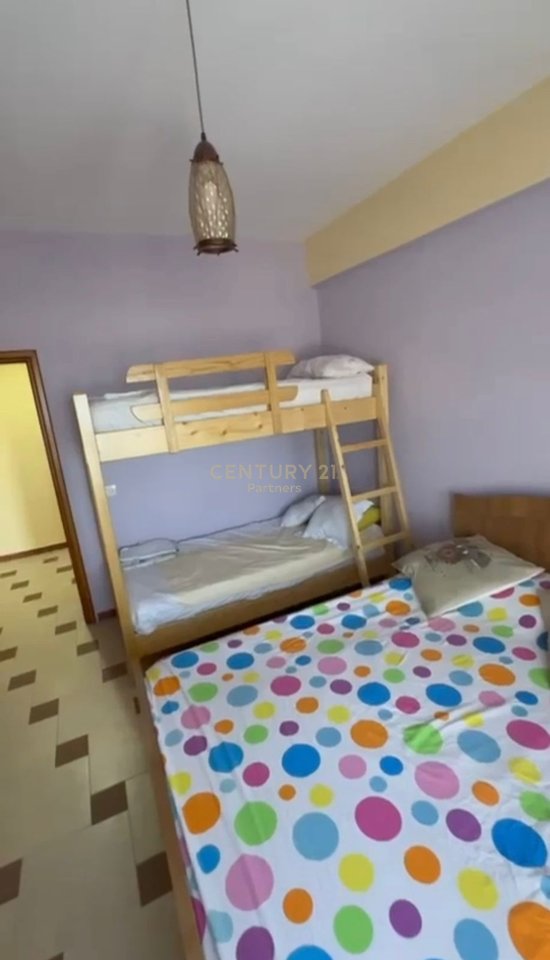 SHESIM APARTAMENT 2+1+2 ME PAMJE DETI NE DURRES!
