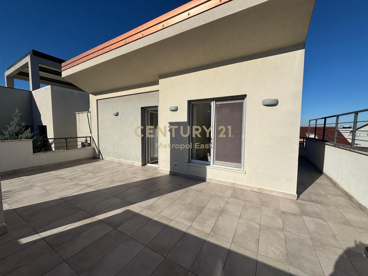 VILLA IN AFFITTO – RESIDENZA SUNRISE