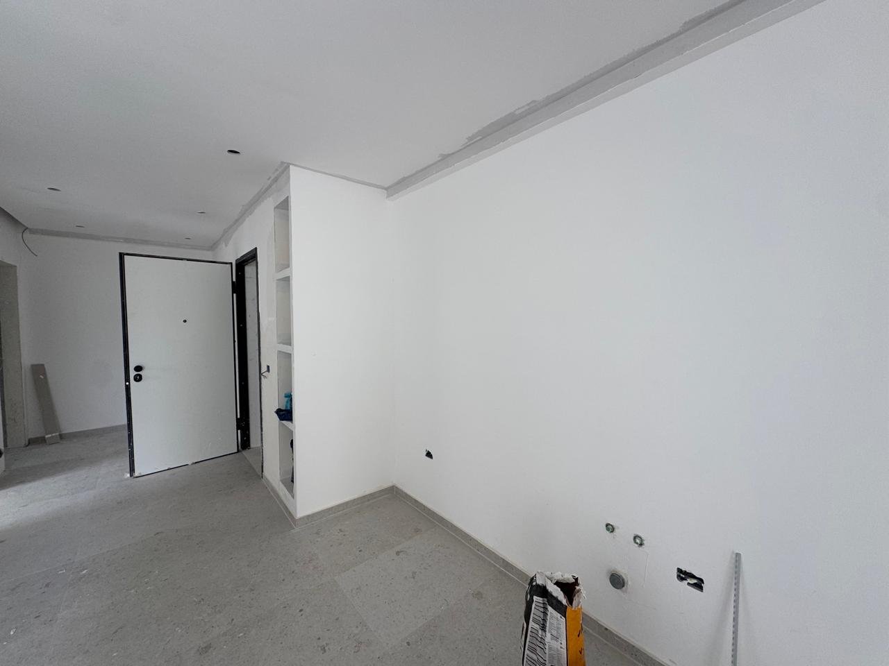 SHITET APARTAMENT 1+1 NE RADHIME ME PAMJE !