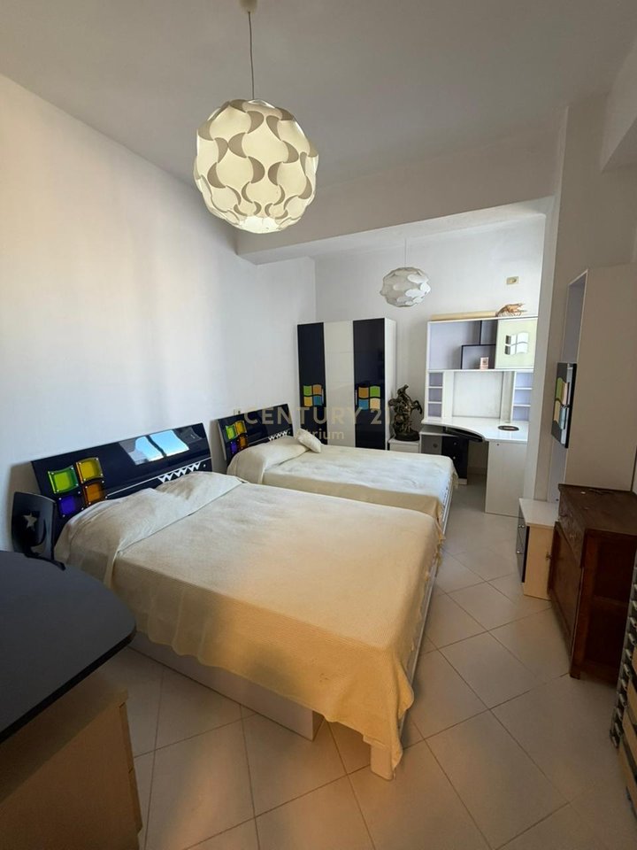 SHESIM APARTAMENT 2+1+2 PRANE GLOBE