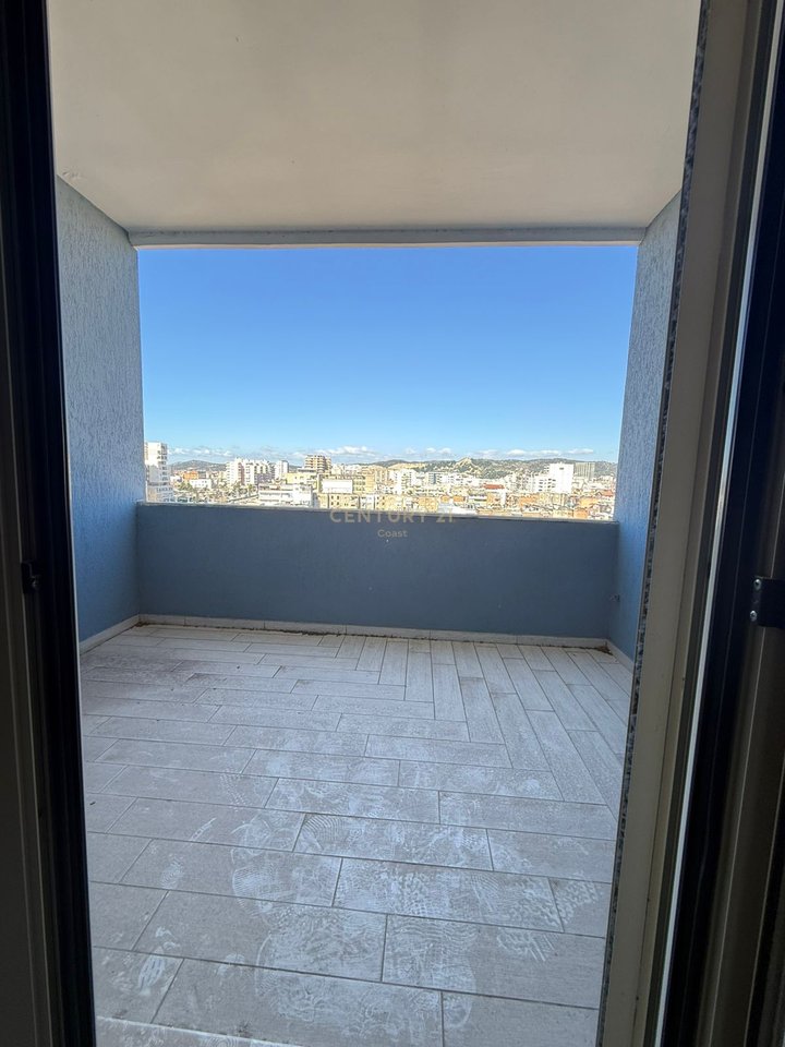 VENDESI APPARTAMENTO 2+1+2 AL MERCATO DEL RISO!