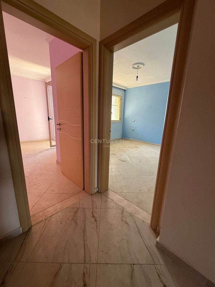 VENDESI APPARTAMENTO 2+1+2 AL MERCATO DEL RISO!