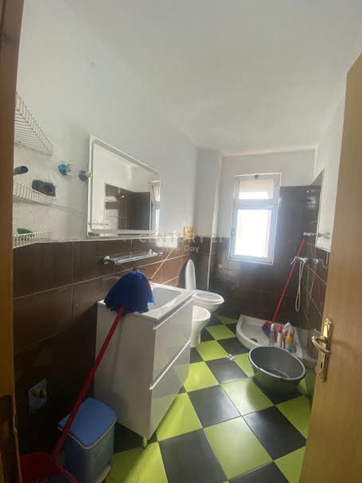 Duplex 2+1+2 in affitto vicino a Zogu Zi.