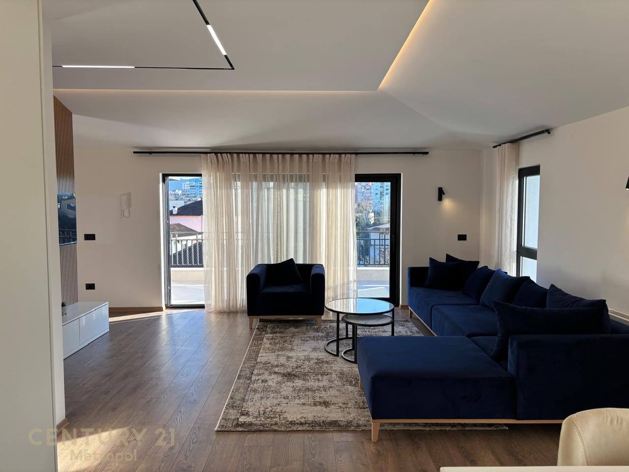 Apartament 2+1+2 me Qira-Laprakë, pranë Spitalit Ushtarak!