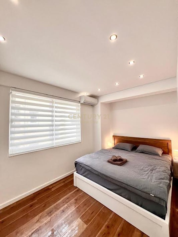 SHITET 2+1 ME PAMJE DETI NE PLAZH