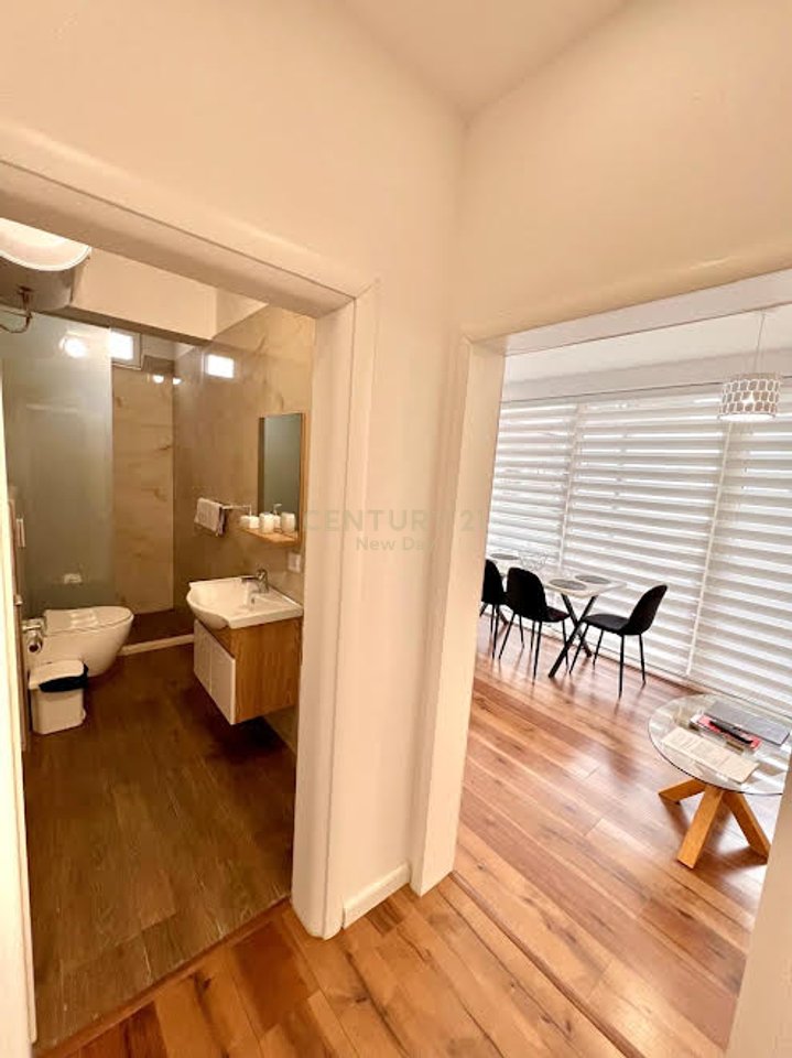 SHITET 2+1 ME PAMJE DETI NE PLAZH