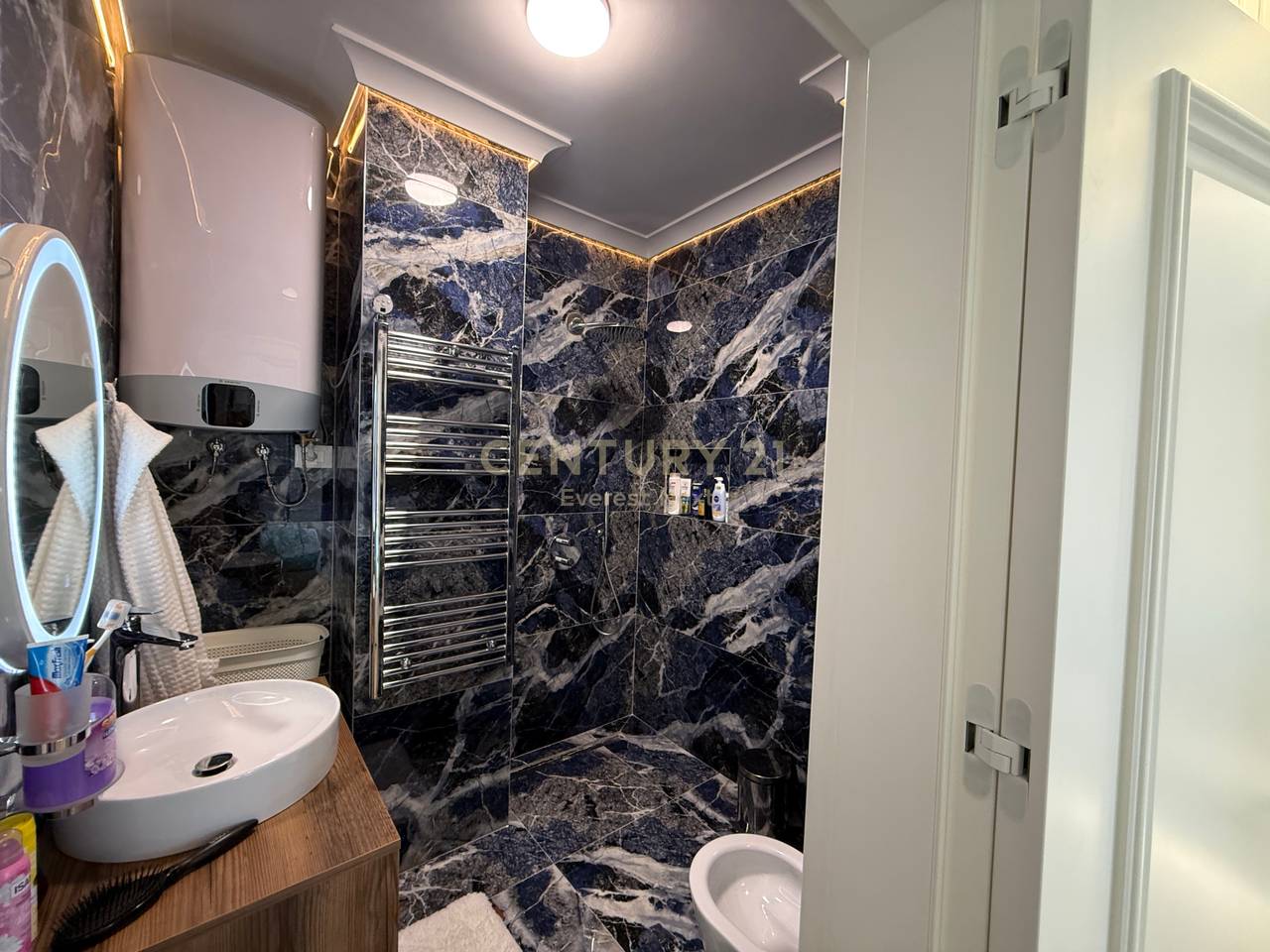 Luxury Apartment 2+1+2 for Sale in the Center