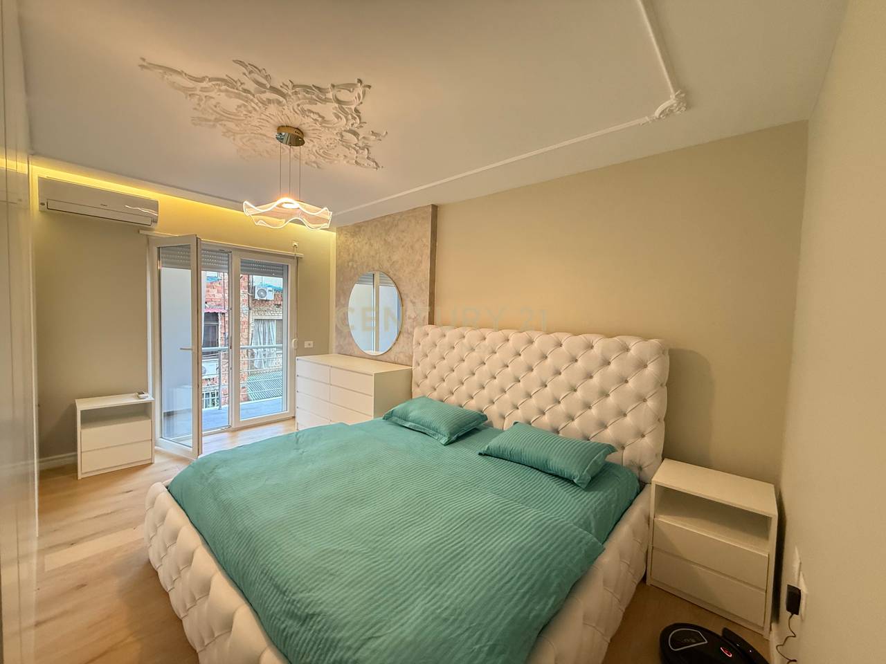 Luxury Apartment 2+1+2 for Sale in the Center