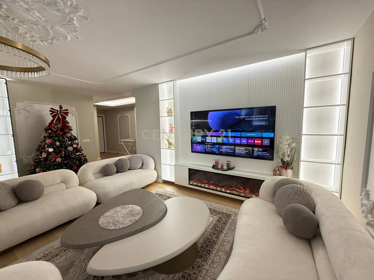 Luxury Apartment 2+1+2 for Sale in the Center