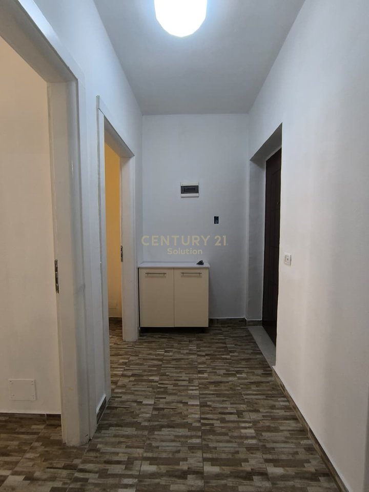 JEPET ME QIRA APARTAMENT 1+1 ME QIRA NE ASTIR!