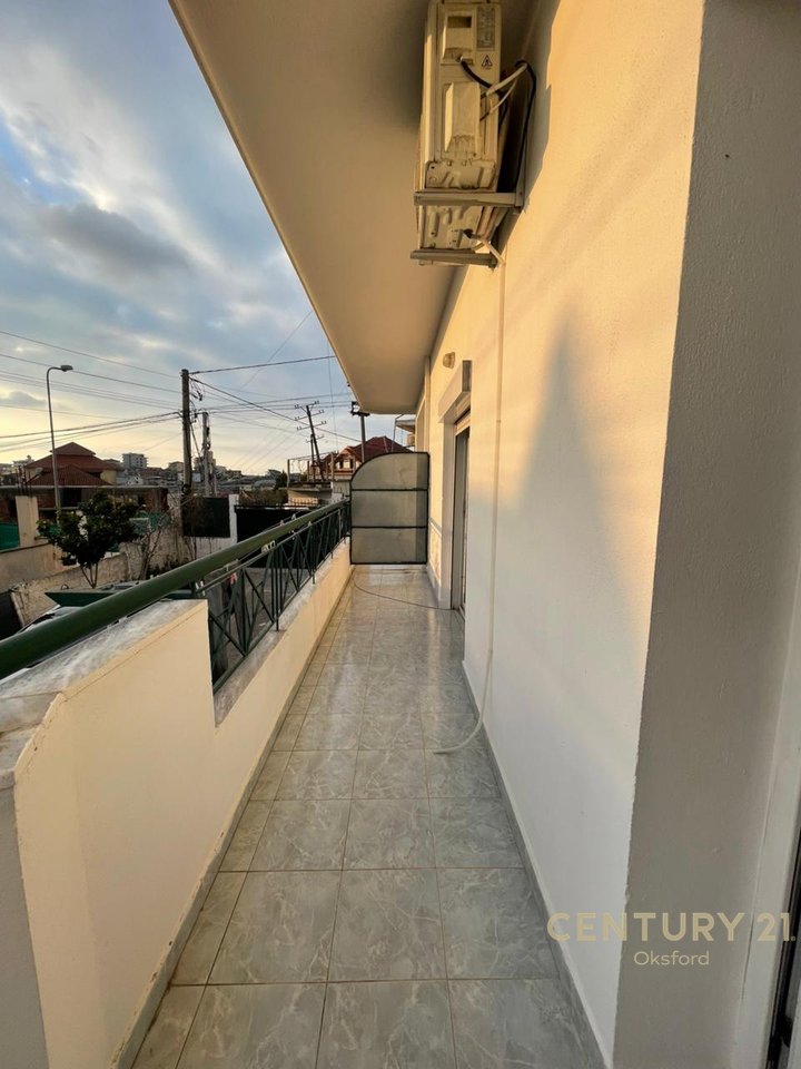 2+1 First-Floor Apartment in 3-Story Villa for Sale – Shkozë, Tirana