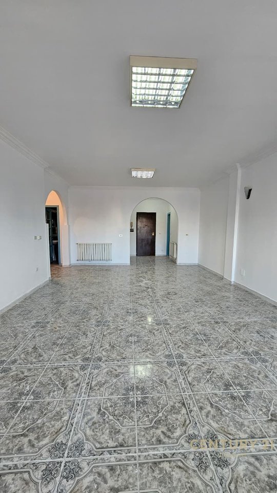 UFFICIO 3+1+2+GARAGE IN AFFITTO A BLLOK (Di fronte Villa 31)