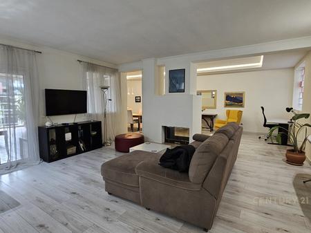 3+1+2 apartment in Block for sale!