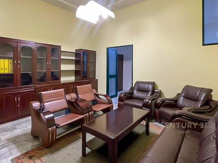 Jepet me qira zyrë tek Rruga e Bogdanëve!