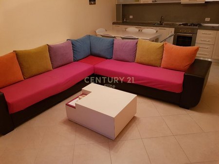 Qira, Apartment 2+1+2, Barrikadave Street