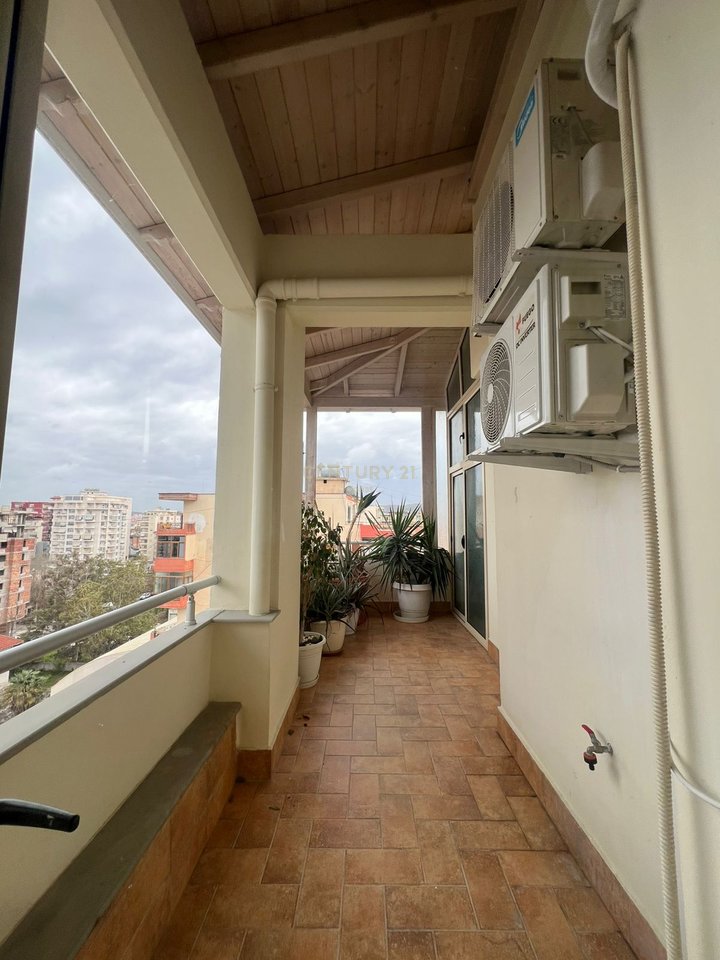 SHITET PENTHOUSE  2+1+2 – "RRUGA E CIPAJVE" VLORE!