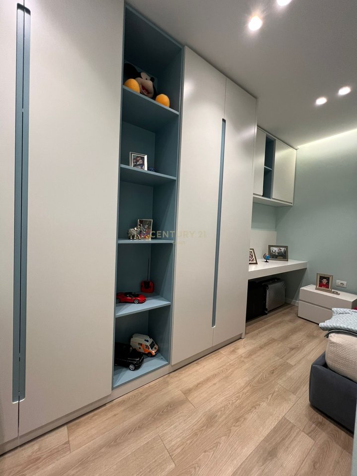 Apartament Luksoz Gati për Banim vetëm pak hapa nga Vlora Marina & Lungomare