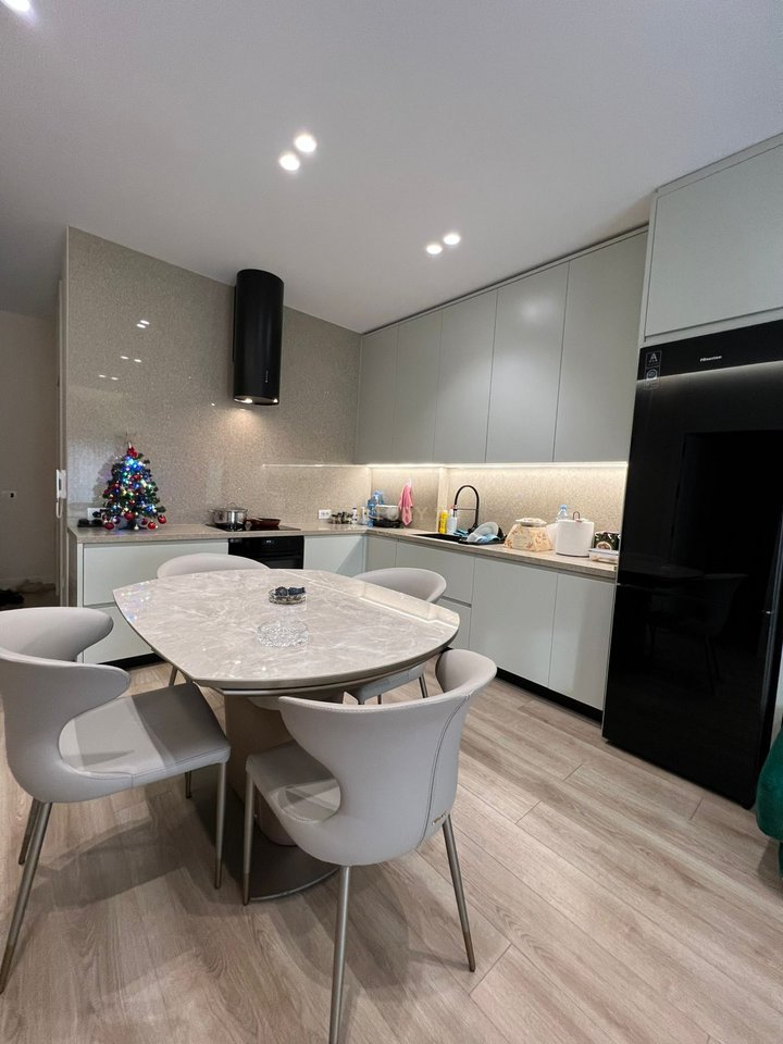 Apartament Luksoz Gati për Banim vetëm pak hapa nga Vlora Marina & Lungomare