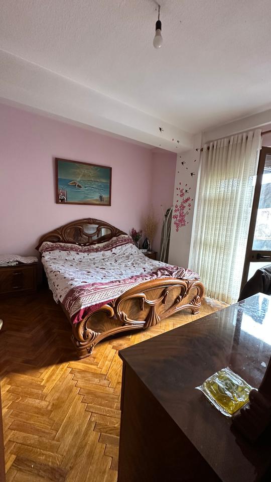 APPARTAMENTO ARREDATO IN VENDITA A POGRADEC – 83 M², 3° PIANO, VICINO ALL'HOTEL PERLËS