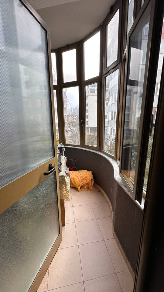 APPARTAMENTO ARREDATO IN VENDITA A POGRADEC – 83 M², 3° PIANO, VICINO ALL'HOTEL PERLËS