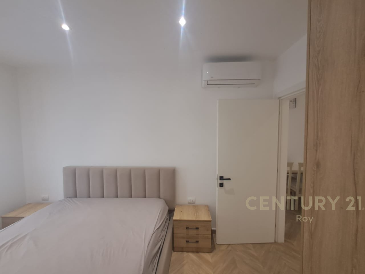 Apartament 1+1 Me Qira në Golem te  Durrësit - 350€