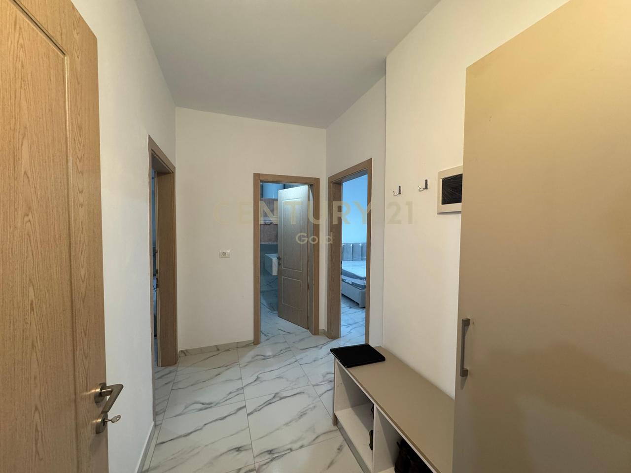 Japim me qira Apartament 2+1 ne Shkoze