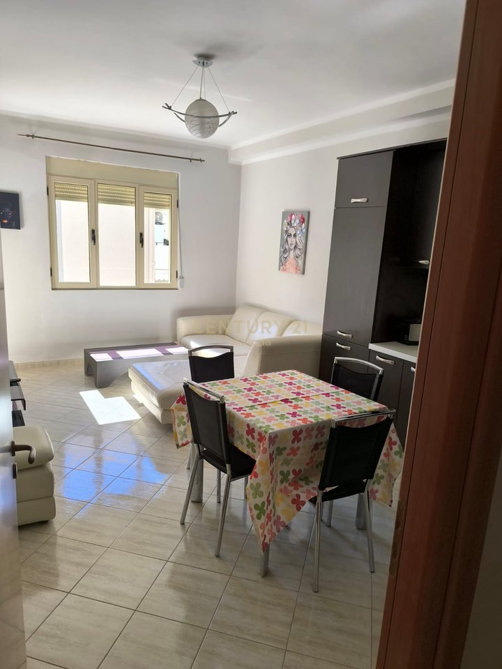 2+1 APARTMENT FOR RENT ON THE SEAFRONT